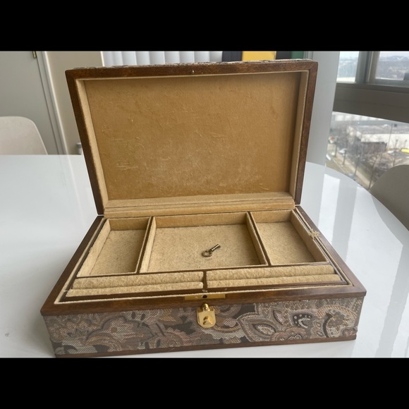 Rare Vintage Mark Cross Wood Fabric Jewelry Box Chest Collectible - Picture 2 of 10